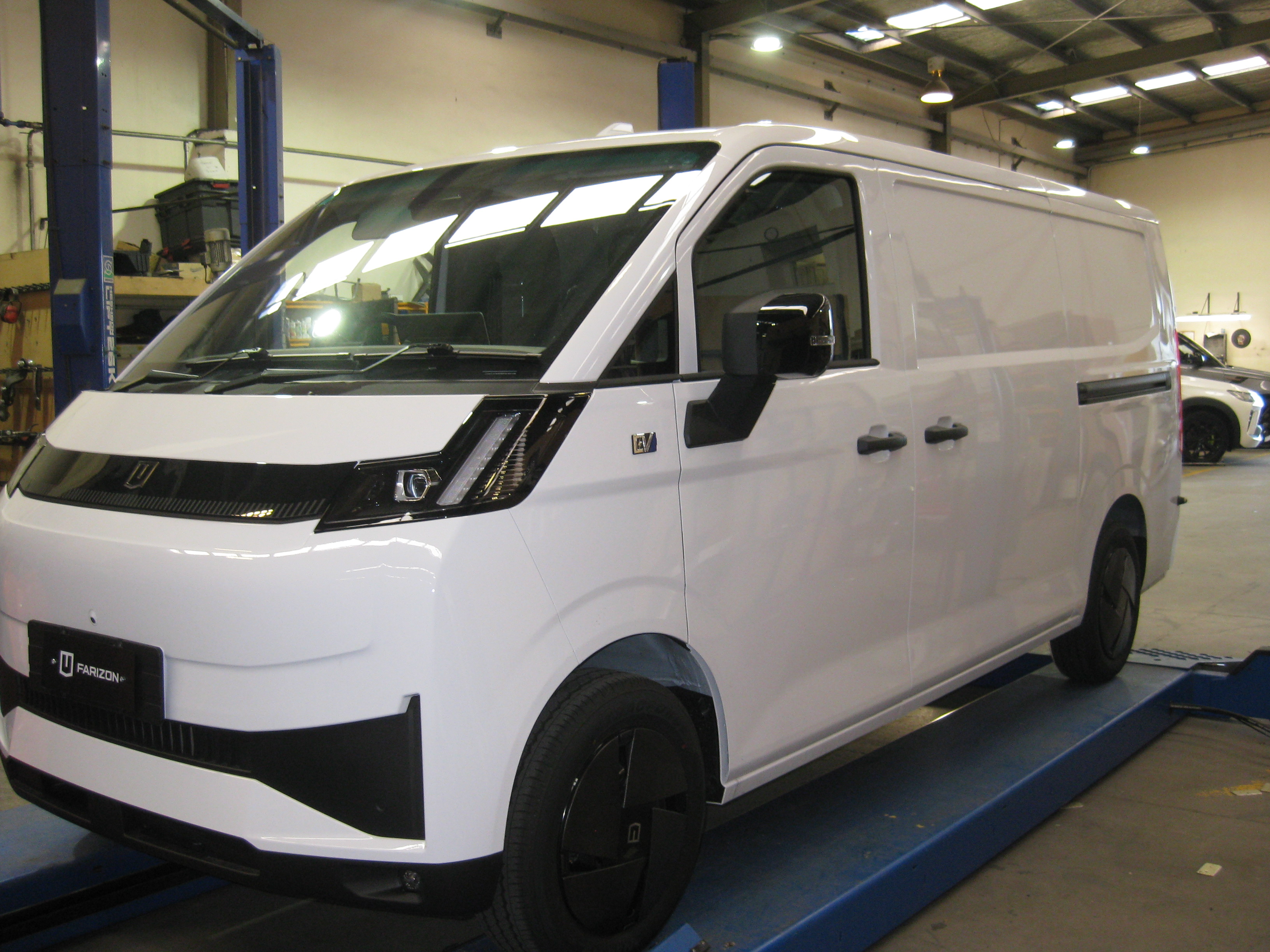 FARIZON V7E VAN 2026-CURRENT